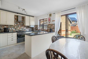 Kitchen/Diner- click for photo gallery